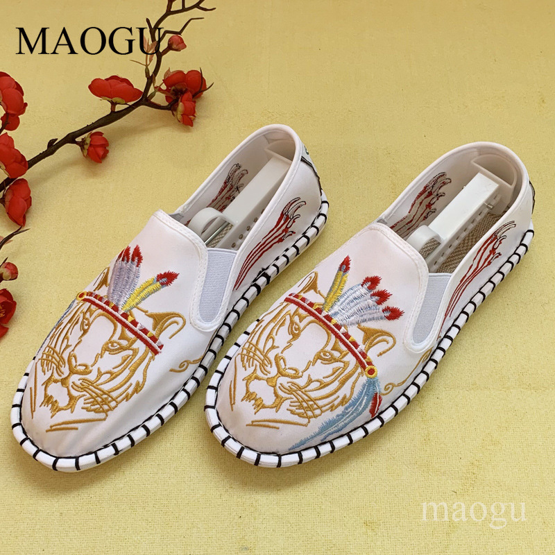 Unisexowe wsuwane buty w chińs – Men Shoes Everyday recenzja i cena