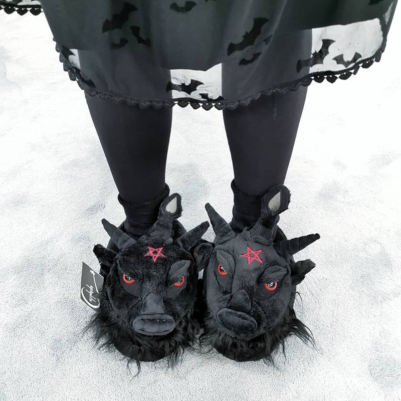 Ciemne, ciepłe, antypoślizgowe – Men Shoes For Winter recenzja i cena